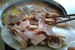 Hấp dẫn với lẩu lòng bò