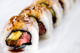Lạ miệng với sushi cuốn thịt bò