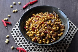 Bì lợn xào đậu tương