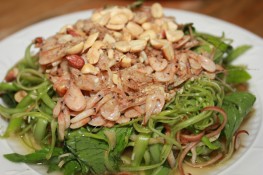 Người Sài Gòn mê mẩn với 4 món ngon đất Cảng