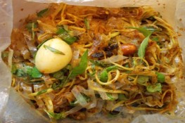 Những món ăn vặt “đậm chất” Sài Gòn