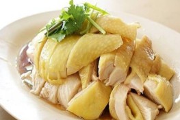 Mẹ chồng “mắt tròn mắt dẹt” với bí quyết luộc gà đông lạnh siêu ngon của con dâu