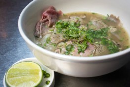 Những quán phở Việt nổi tiếng ở nước ngoài