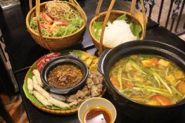 Thưởng thức hai món lẩu Bắc đúnng điệu ở Sài Gòn
