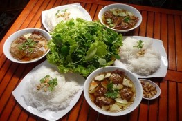 Những món ngon đường phố Châu Á