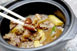 Lẩu dê khô cho mùa đông Hà Nội