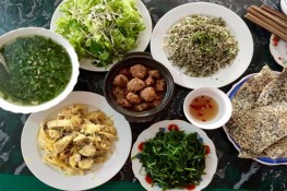 Hến - món ăn dân dã xứ Huế