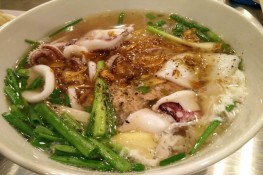 Hương vị trong tô hủ tiếu mực thịt băm