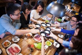 10 điểm tụ tập thú vị cho dân công sở Hà Nội 
