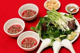Cách hãm tiết canh vịt ngon cho các bà nội trợ