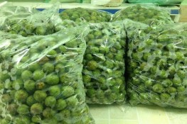 Cách bảo quản sấu tươi ăn dần cả năm