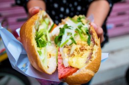 Ẩm thực Việt hớp hồn nữ phóng viên Mỹ