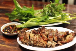 Những món ngon không thể bỏ qua trong ngày mưa ở Hà Nội