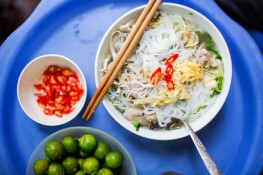 Cảm nhận của khách tây về ẩm thực đường phố Việt