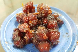 Mứt chùm ruột món ngon lành hấp dẫn của tuổi thơ tôi