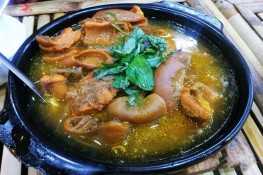 Gợi ý địa chỉ ăn phá lấu ngon ở Sài Gòn