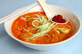 Asam Laksa: “Phở” Malaysia đậm đà lòng người