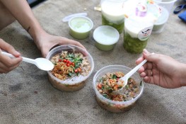 Bánh đúc tỷ muội
