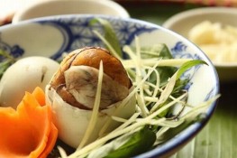 Đi tìm lời giải đằng sau hột vịt lộn	