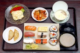 Nhà hàng món Nhật và món Tây
