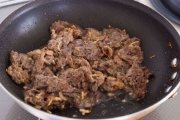 Cách xào thịt bò mềm