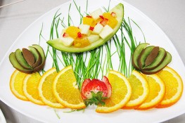 Mẹo cắt tỉa cho đĩa trái cây đẹp	