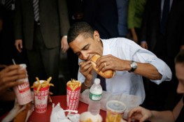 Trợ thủ đắc lực bật mí sở thích ăn uống của ông Obama