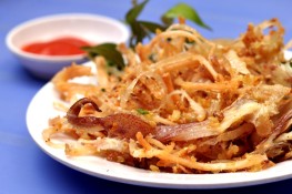 Khô mực chiên nước mắm