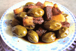 Thịt kho trám đầu mùa	