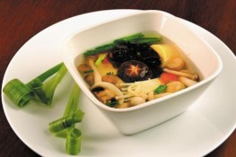 	Canh nấm đậu hũ - Món chay bổ dưỡng	