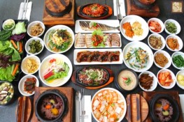 Sắc màu cần có trên bàn ăn	