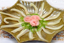 Mẹo luộc tai lợn trắng giòn sần sật, ai cũng mê tít