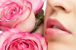 Những thực phẩm biến đôi môi đỏ hồng sau 1 đêm