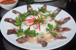 Thưởng thức 3 món gỏi cá