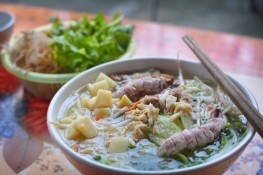 Hương vị của biển "bún bề bề"