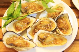 Đến Ốc Hẻm Xéo thưởng thức những món ngon