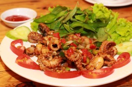 Đến quán Khói thưởng thức những món ăn độc đáo 