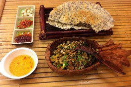 Thưởng thức món ngon Đà Nẵng ở Sài Gòn 