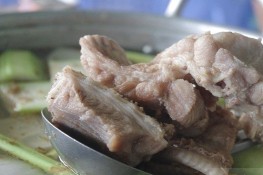 Độc đáo lẩu chăn ở quận Thủ Đức 