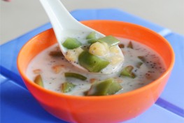 Đến phố Xã Đàn thưởng thức chè matcha