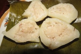 Bánh ít ... tình nhiều