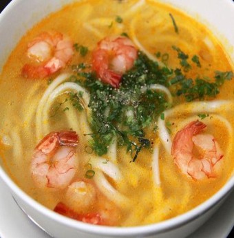 Bánh canh bột lọc - hương vị đất Quảng đậm đà