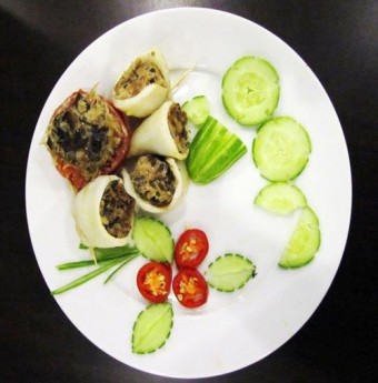 Mực nhồi thịt hấp