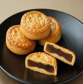 Bánh trung thu, nhìn ra thế giới