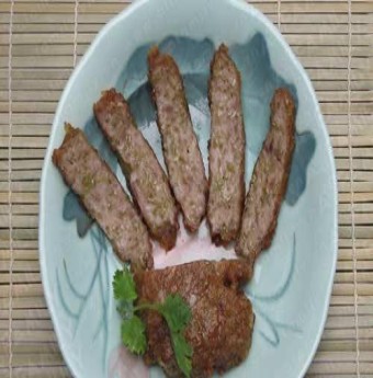 Chả cốm - chỉ một mùa trong năm, sao không thử nhỉ?