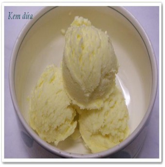 Kem dứa thơm lừng