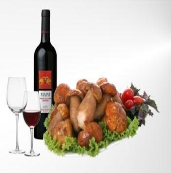 Rượu Vang và lẩu Nấm