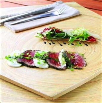 Bò nướng là thơm, phô mai