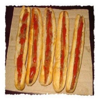 Ngon lạ bánh mì cay Hà Thành