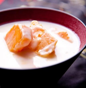Cuối tuần trổ tài với món chè khoai sữa dừa ngon, bổ dưỡng